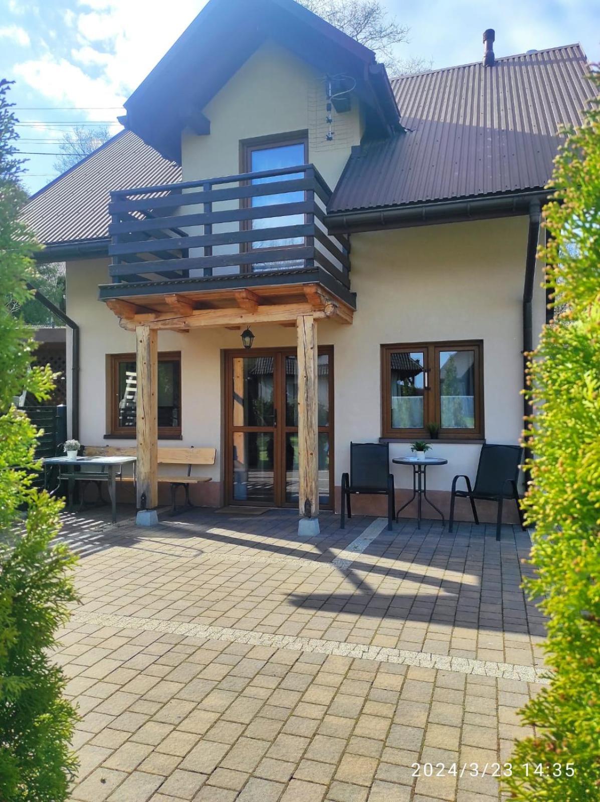Domek W Gorach Sucha Beskidzka Bagian luar foto